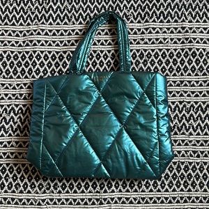 VICTORIA SECRET PUFFER TOTE BRAND NEW
